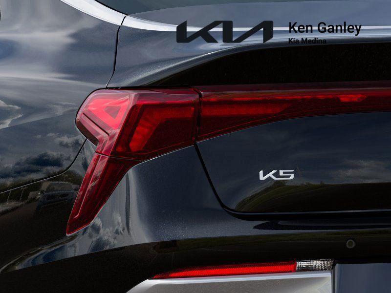 new 2025 Kia K5 car, priced at $384,818