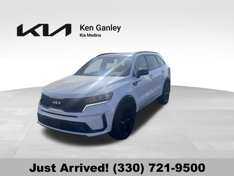 used 2023 Kia Sorento car, priced at $35,160