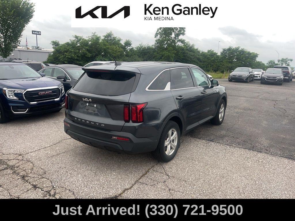 used 2022 Kia Sorento car, priced at $24,571