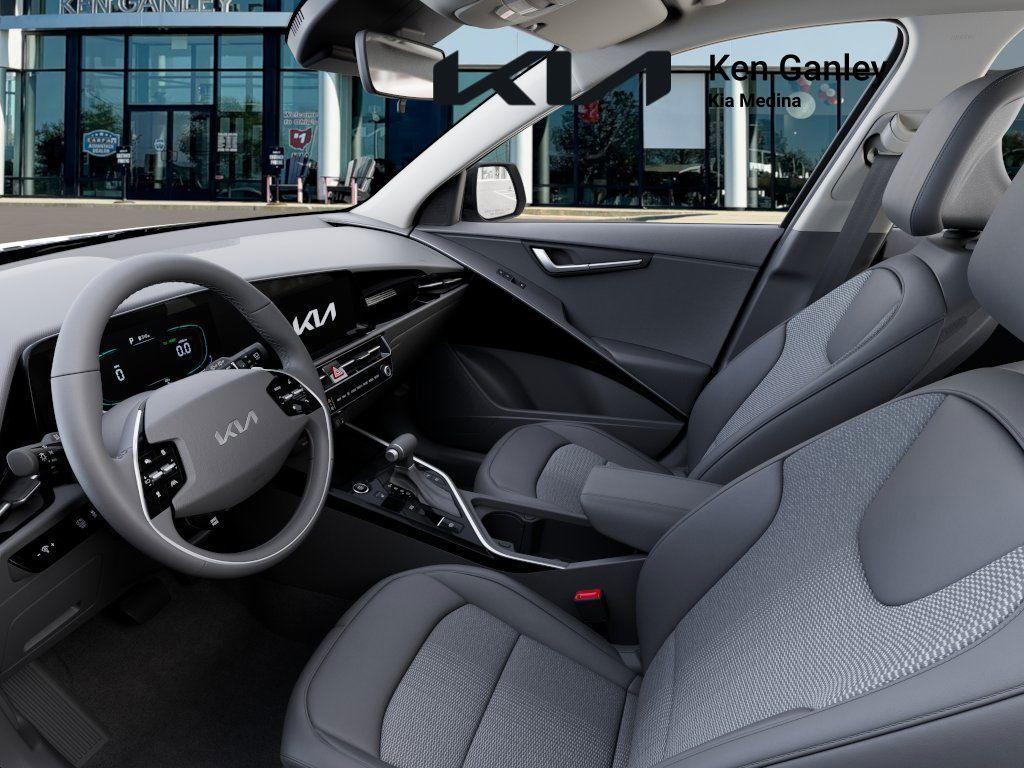 new 2025 Kia Niro car, priced at $29,360