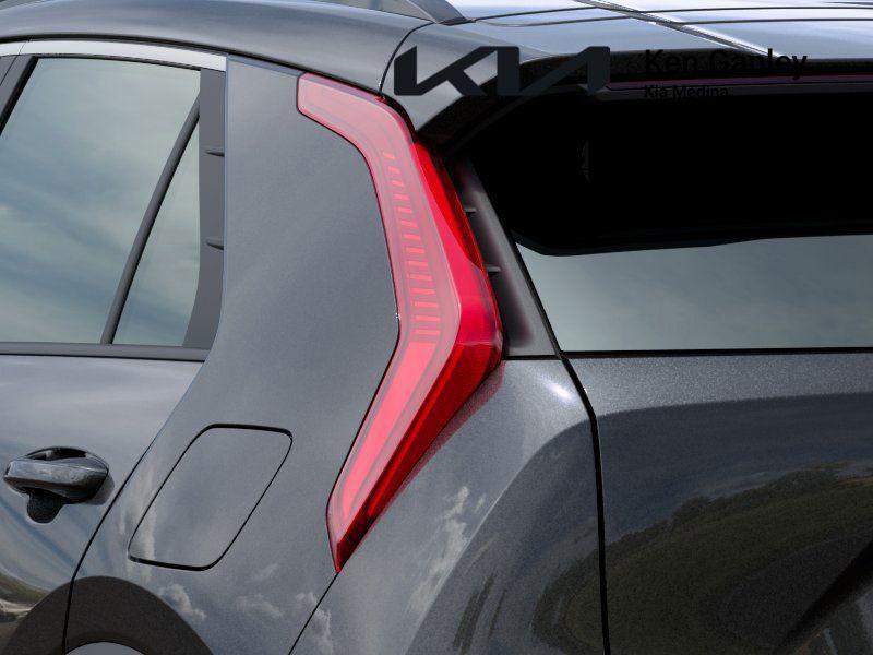 new 2025 Kia Niro car, priced at $30,360