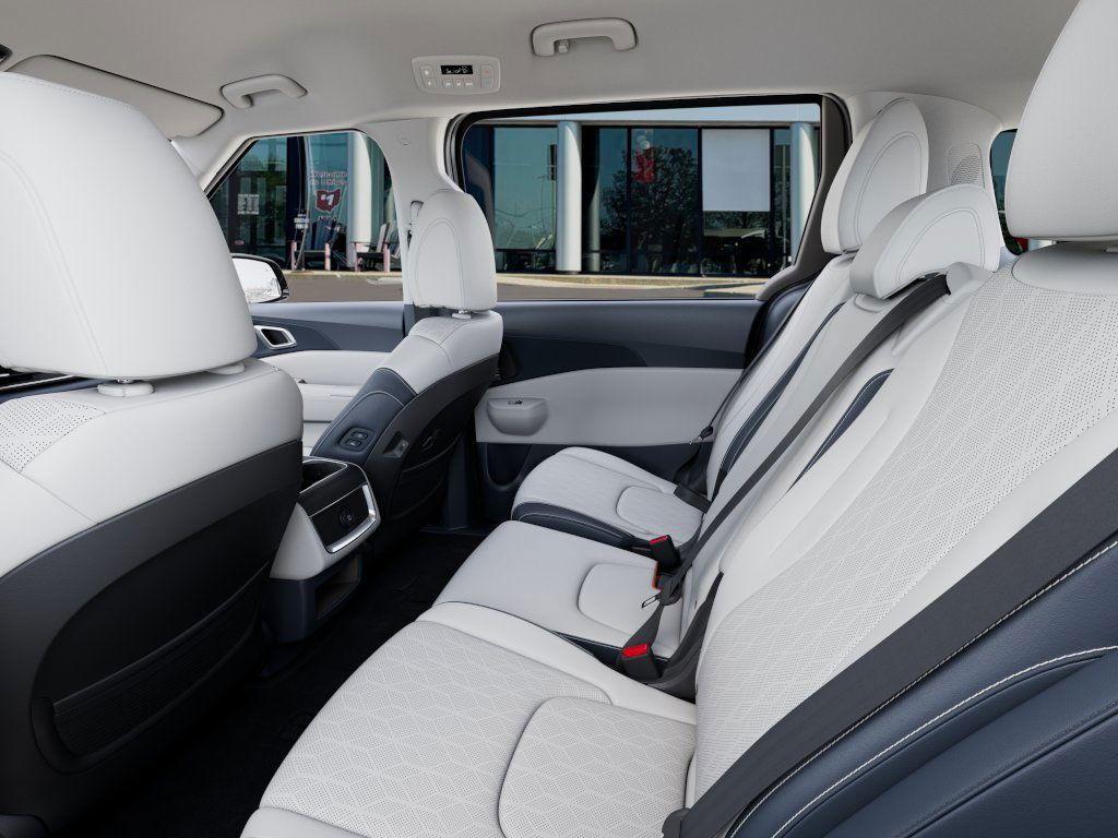 new 2025 Kia Carnival car, priced at $42,340
