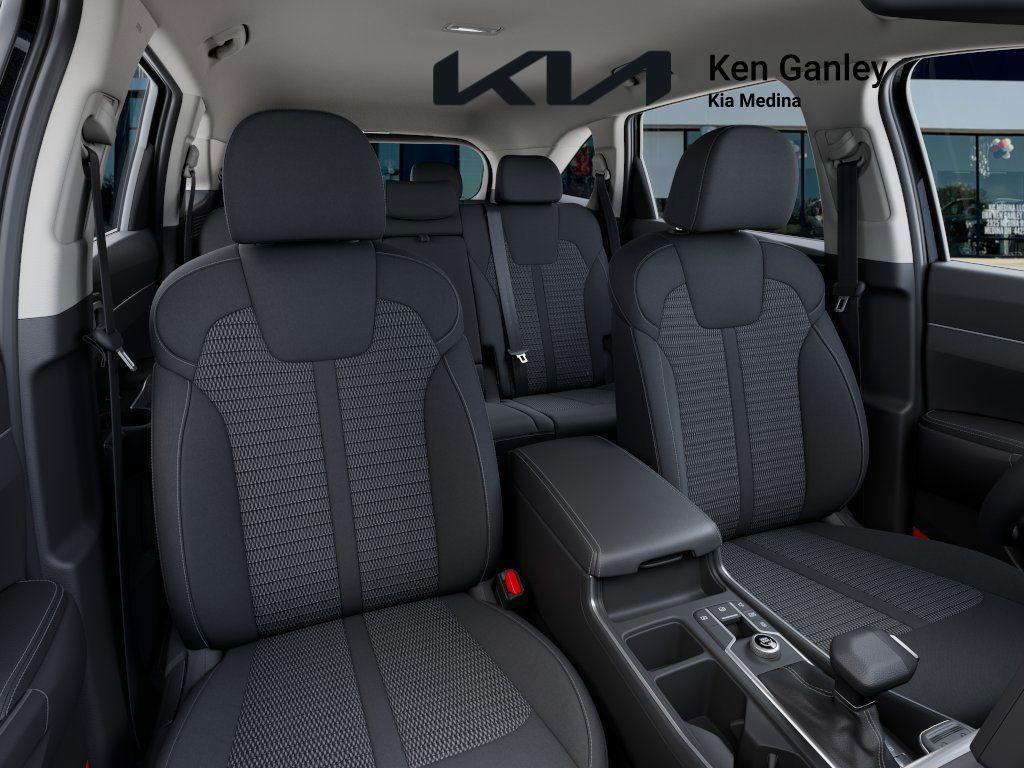 new 2025 Kia Sorento car, priced at $31,630