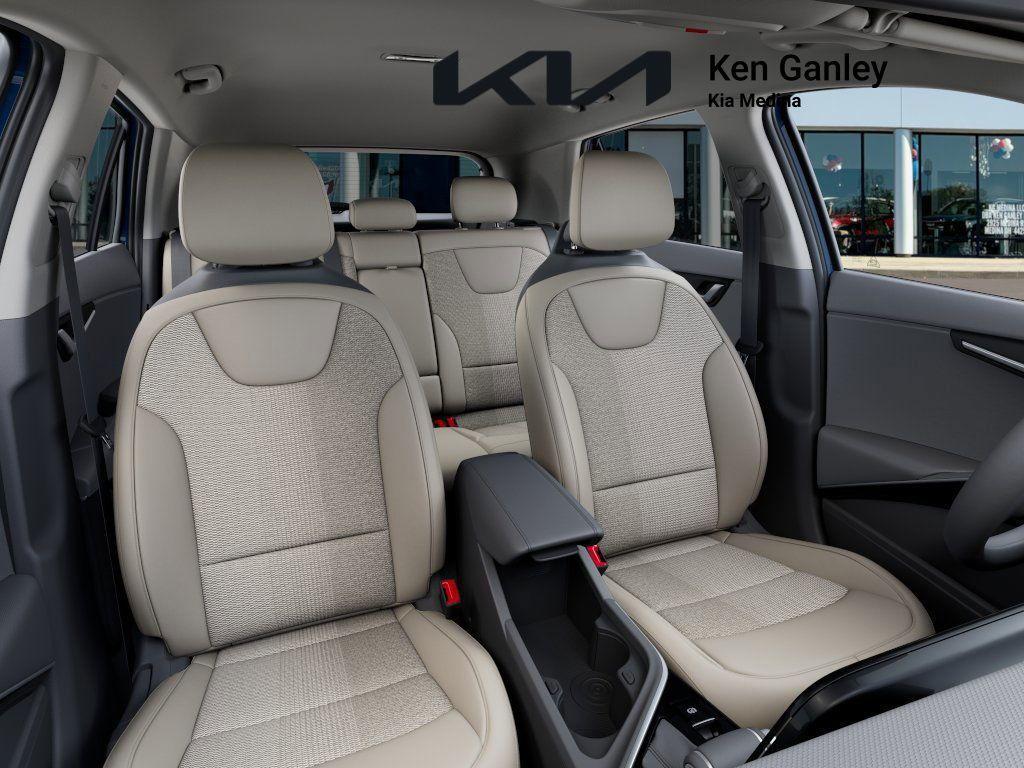 new 2025 Kia Niro car, priced at $27,282