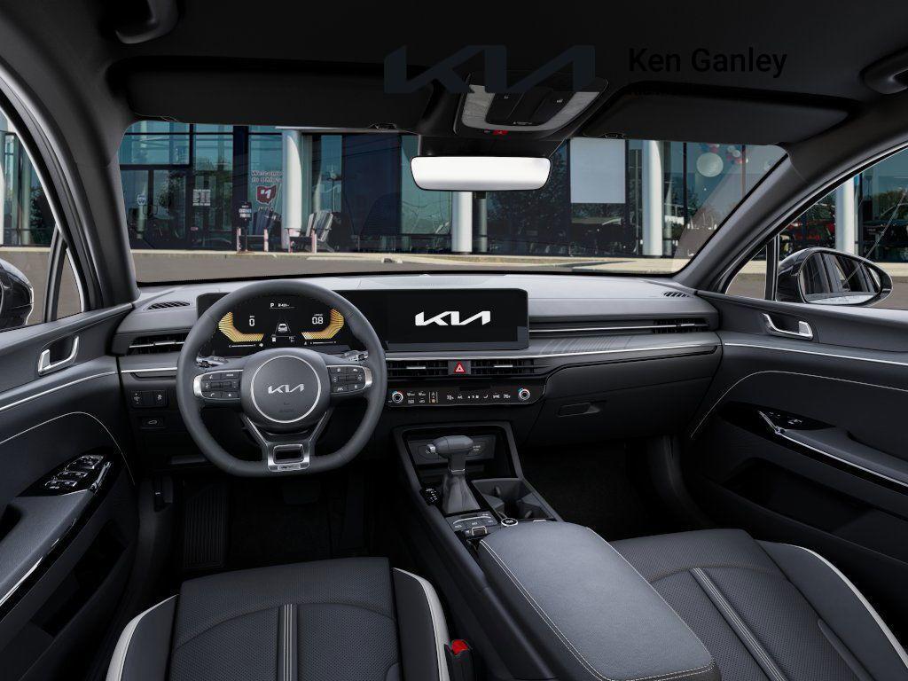new 2025 Kia K5 car, priced at $28,995