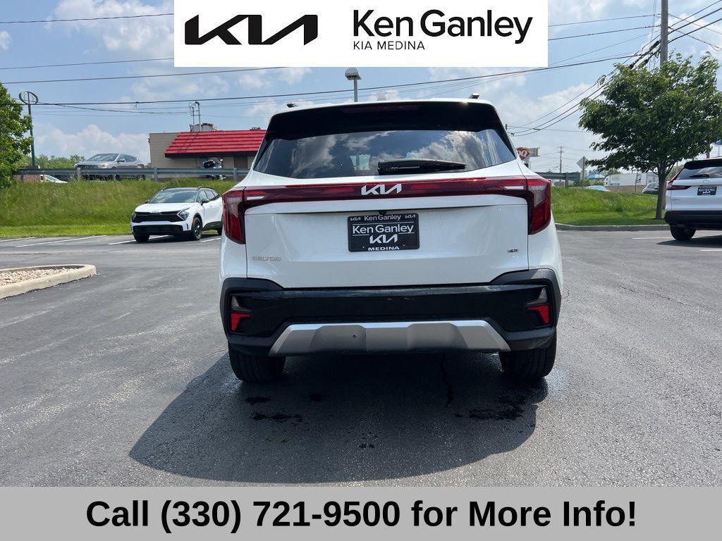 used 2024 Kia Seltos car, priced at $27,413