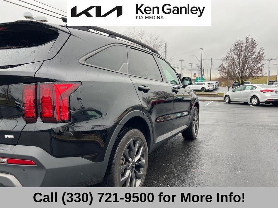 used 2023 Kia Sorento car, priced at $31,984