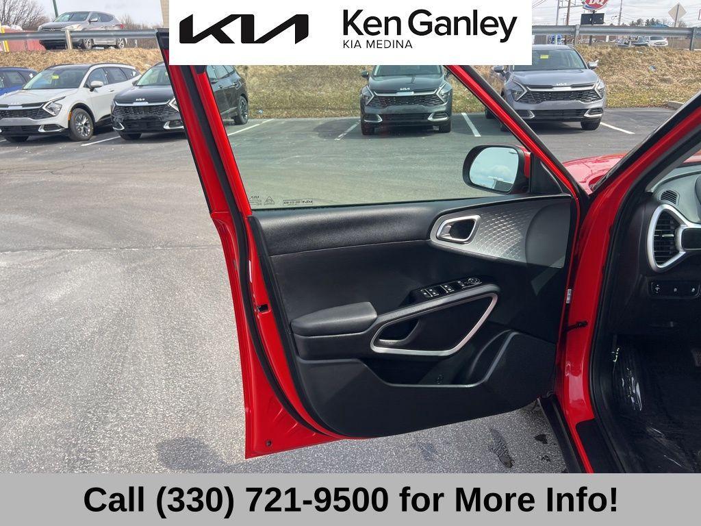 used 2022 Kia Soul car, priced at $17,842