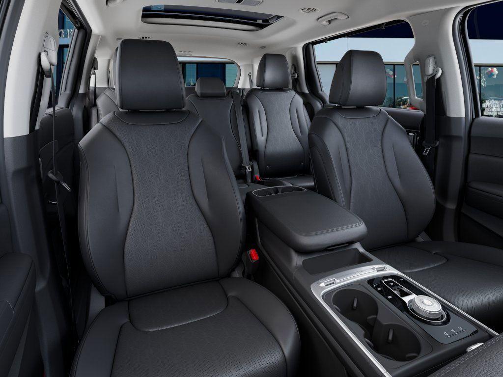 new 2026 Kia Carnival Hybrid car, priced at $47,780