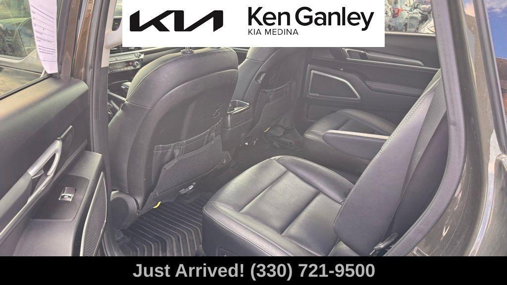 used 2022 Kia Telluride car, priced at $27,641