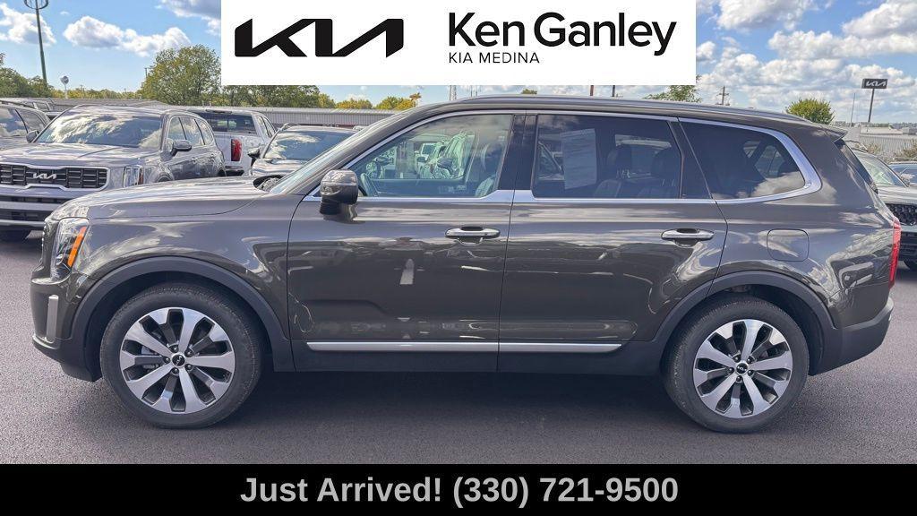 used 2022 Kia Telluride car, priced at $27,641