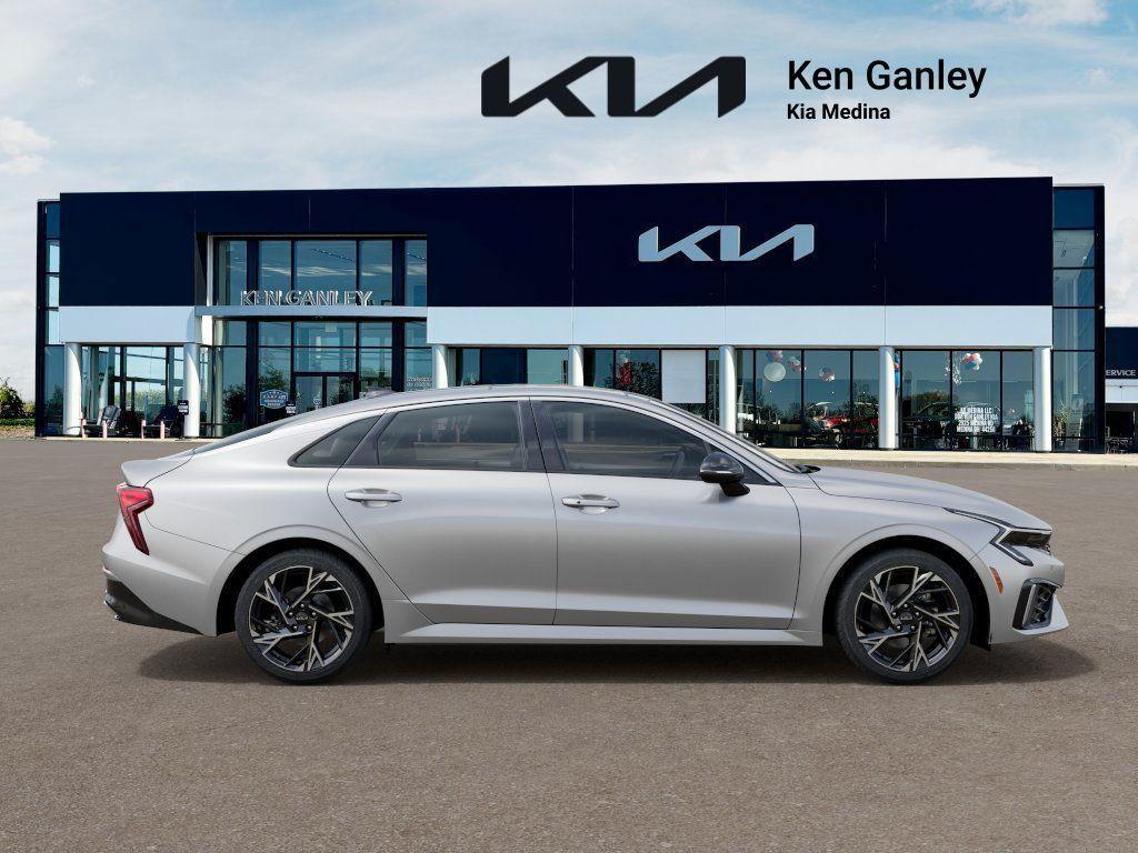 new 2025 Kia K5 car, priced at $33,640