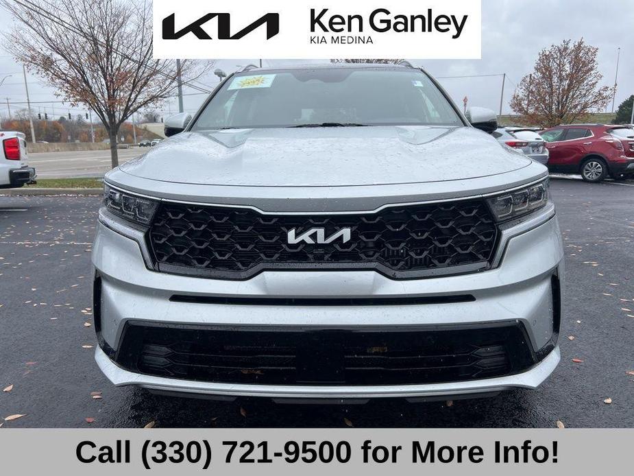 used 2022 Kia Sorento Plug-In Hybrid car, priced at $29,841