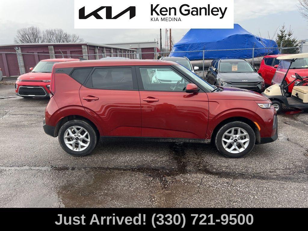 used 2022 Kia Soul car, priced at $16,984