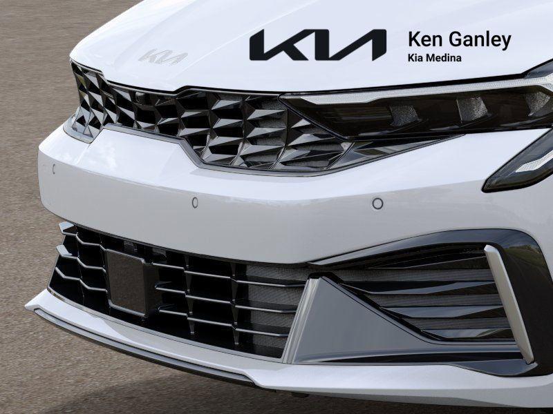 new 2025 Kia K5 car, priced at $35,140