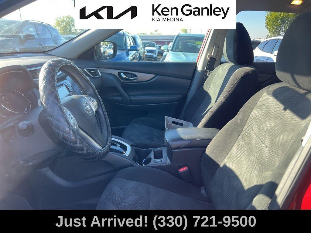used 2016 Nissan Rogue car, priced at $9,957