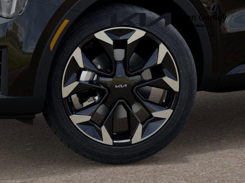 new 2026 Kia Sorento car, priced at $38,270