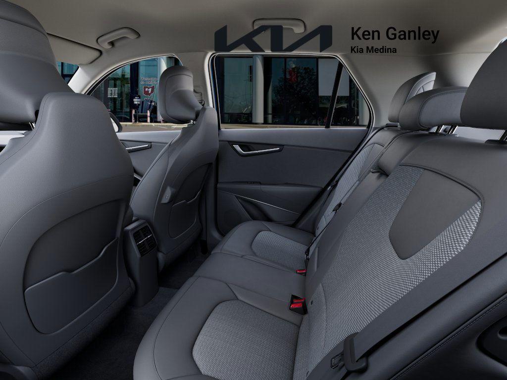 new 2025 Kia Niro car, priced at $30,485