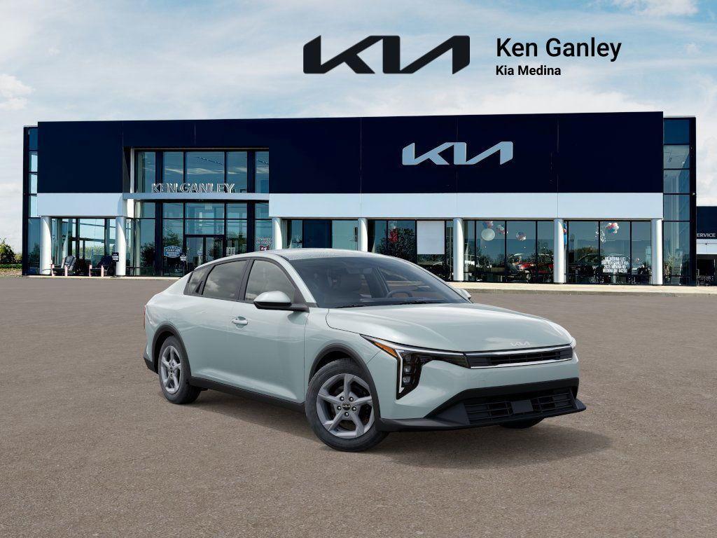 new 2025 Kia K4 car, priced at $23,665