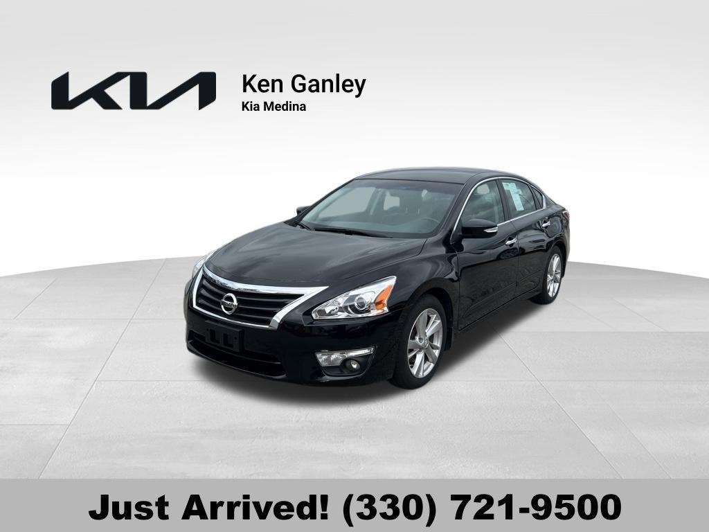 used 2014 Nissan Altima car, priced at $10,477