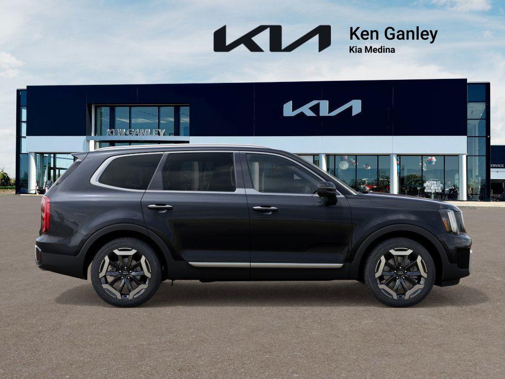 new 2025 Kia Telluride car, priced at $40,305