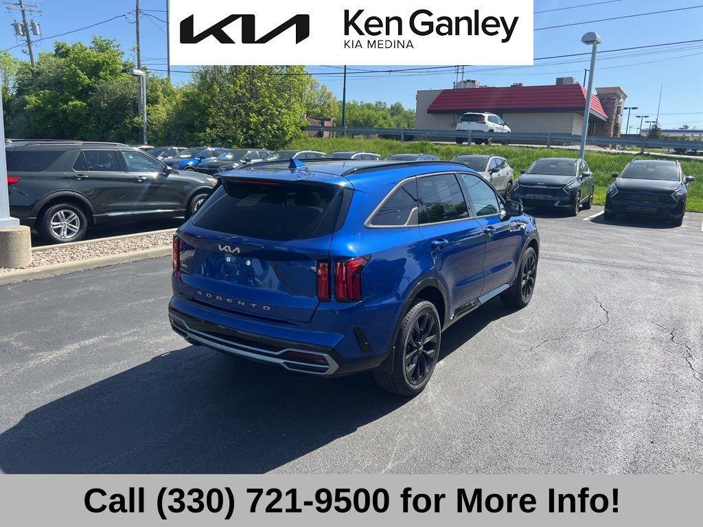 used 2022 Kia Sorento car, priced at $31,984