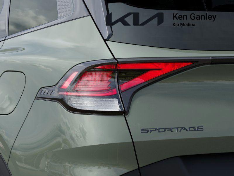 new 2025 Kia Sportage car, priced at $34,140