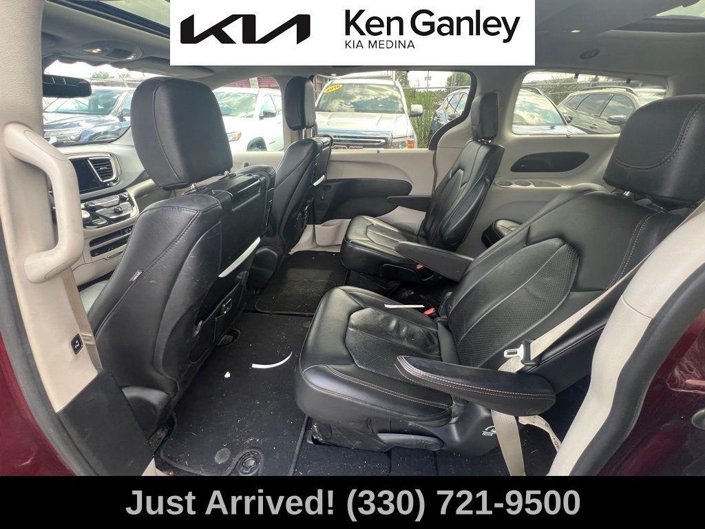 used 2018 Chrysler Pacifica car, priced at $13,859
