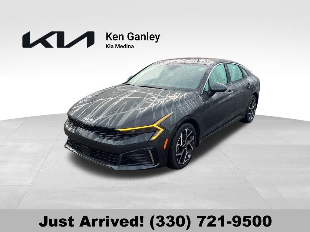 used 2025 Kia K5 car, priced at $34,814