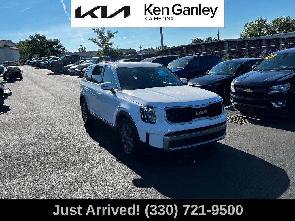 used 2023 Kia Telluride car, priced at $30,773