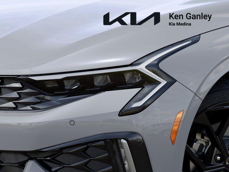 new 2026 Kia K5 car, priced at $33,155