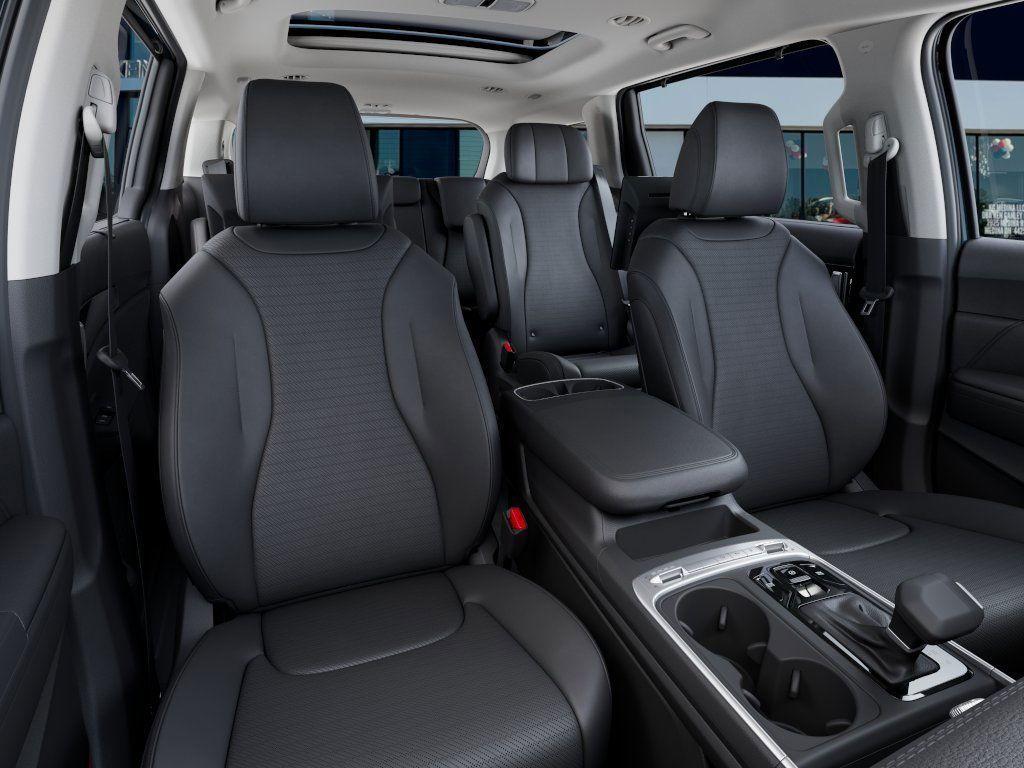 new 2025 Kia Carnival car, priced at $55,880