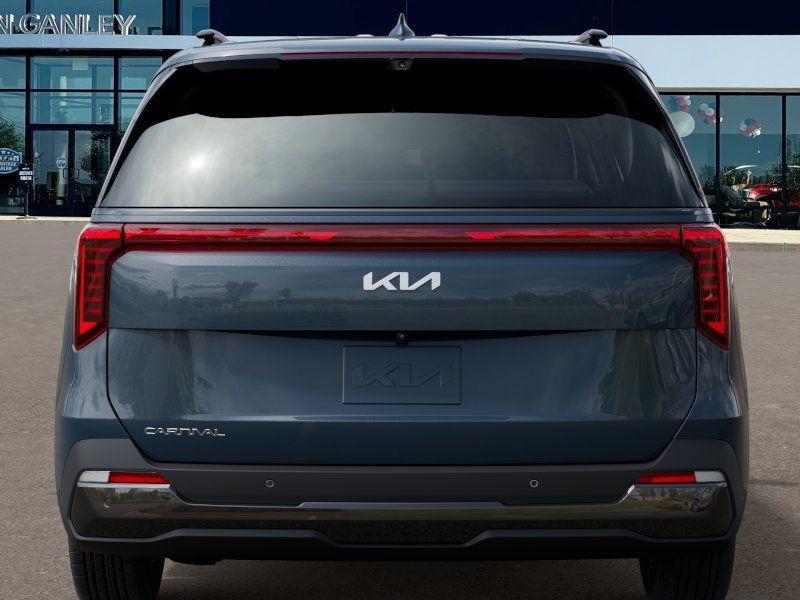 new 2025 Kia Carnival car, priced at $55,880