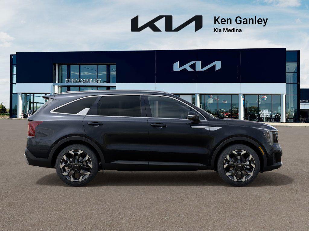 new 2025 Kia Sorento car, priced at $36,505