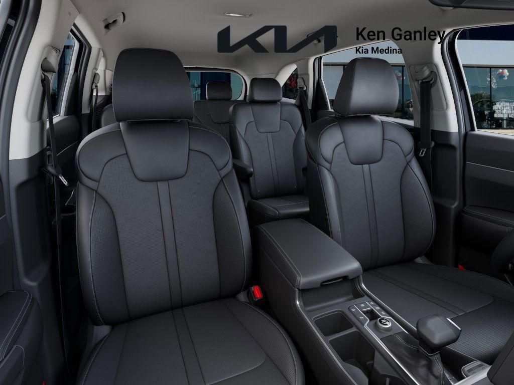 new 2025 Kia Sorento car, priced at $36,505