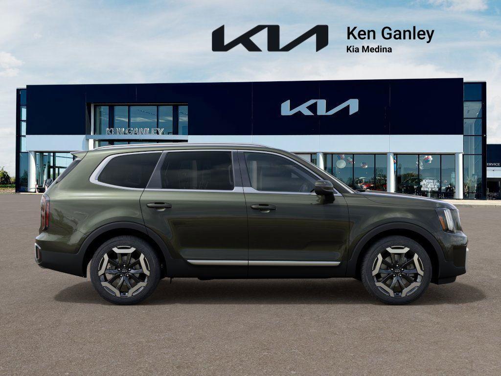 new 2025 Kia Telluride car, priced at $45,560