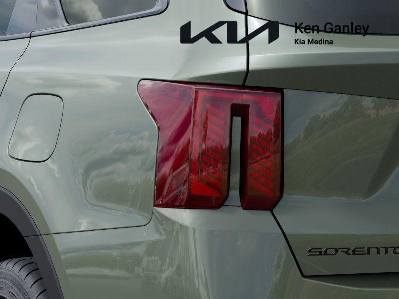 new 2025 Kia Sorento car, priced at $45,600