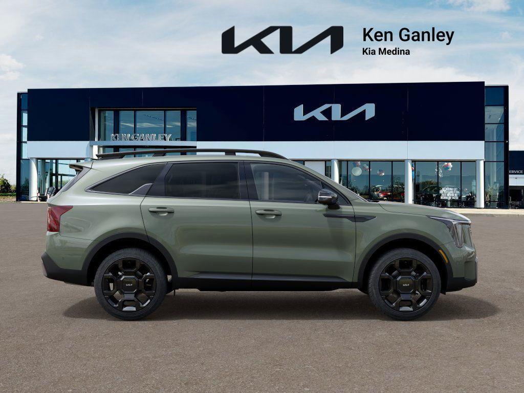 new 2025 Kia Sorento car, priced at $45,600
