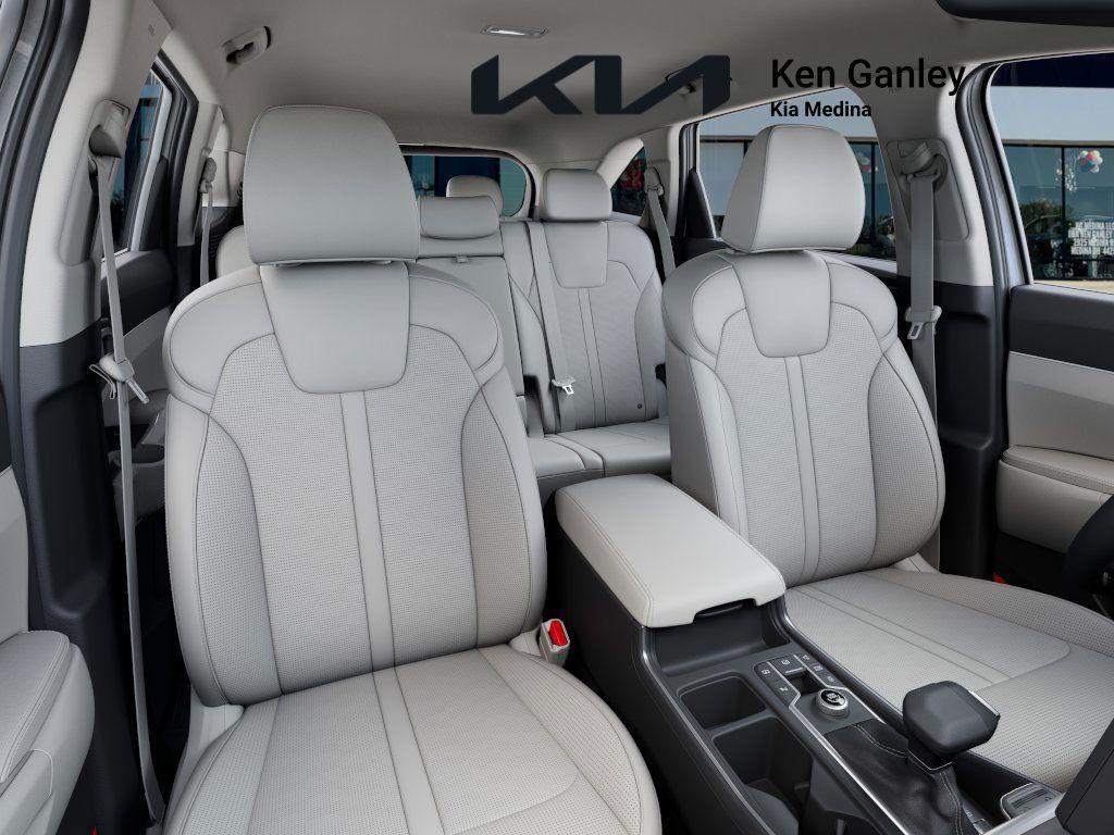 new 2025 Kia Sorento car, priced at $35,605