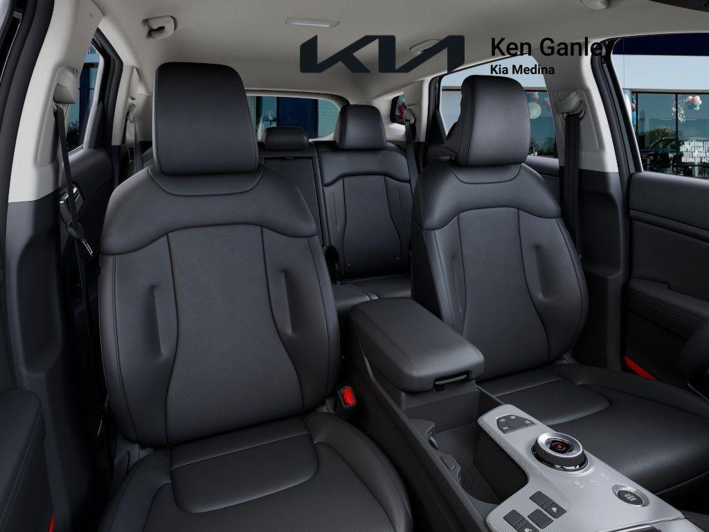 new 2026 Kia Sportage Hybrid car, priced at $33,035