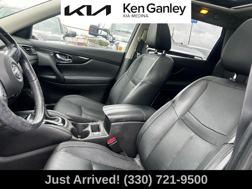 used 2018 Nissan Rogue car, priced at $12,769