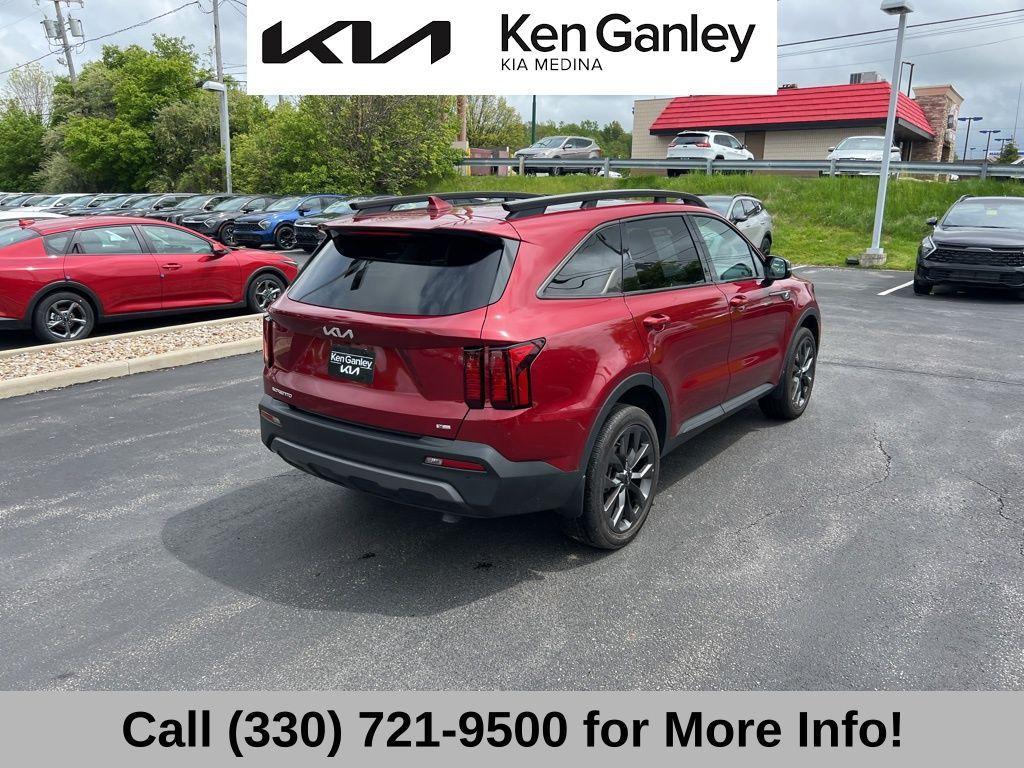 used 2023 Kia Sorento car, priced at $32,740