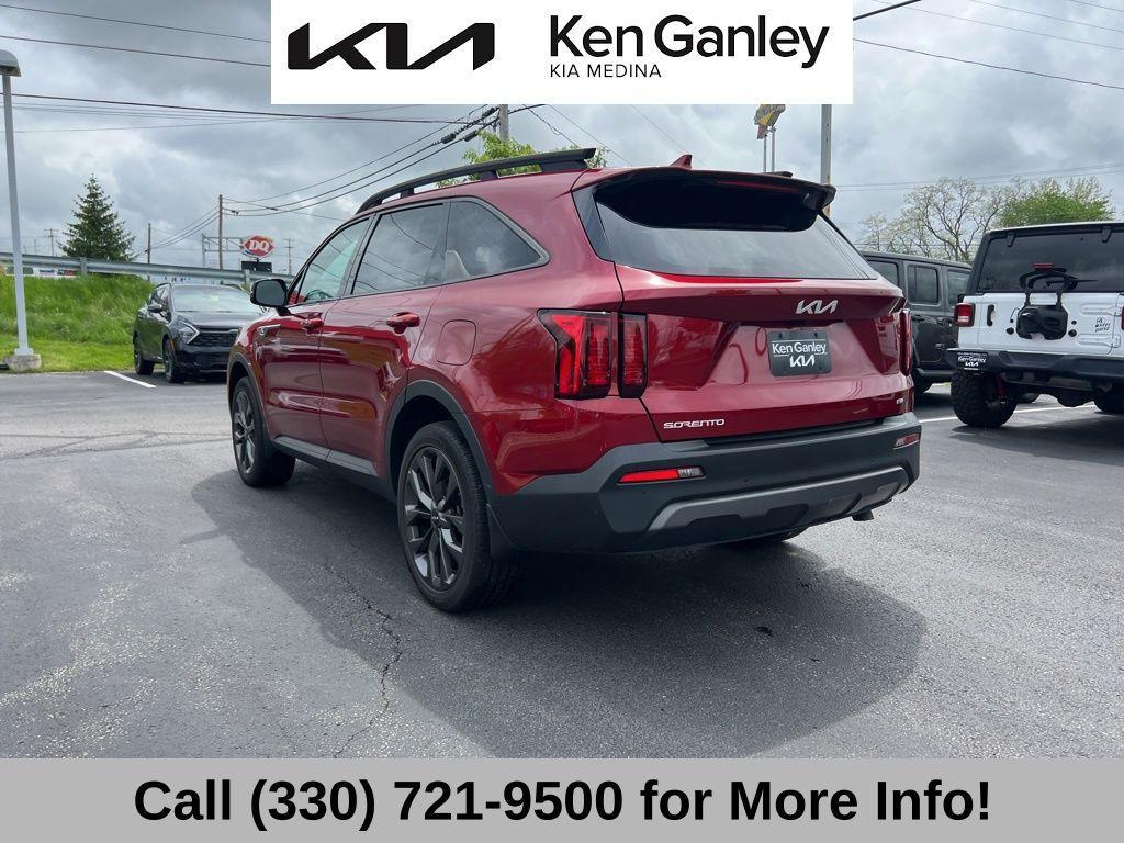 used 2023 Kia Sorento car, priced at $32,740