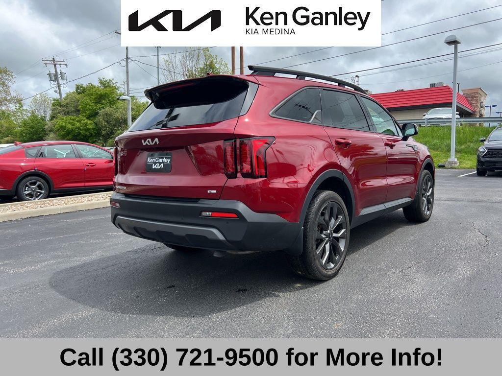 used 2023 Kia Sorento car, priced at $32,740