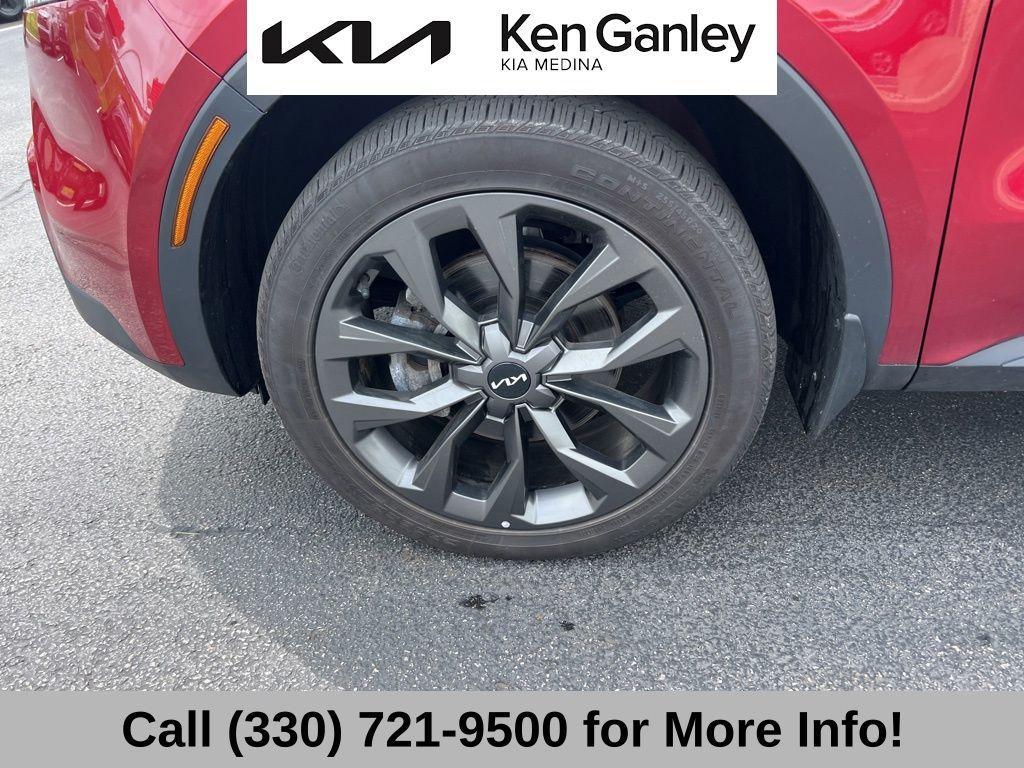 used 2023 Kia Sorento car, priced at $32,740