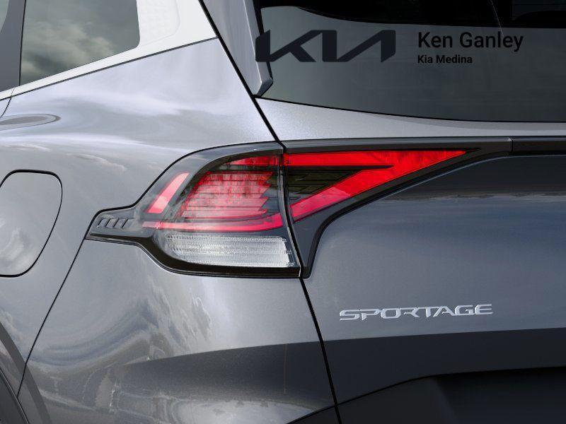 new 2025 Kia Sportage Hybrid car, priced at $29,685