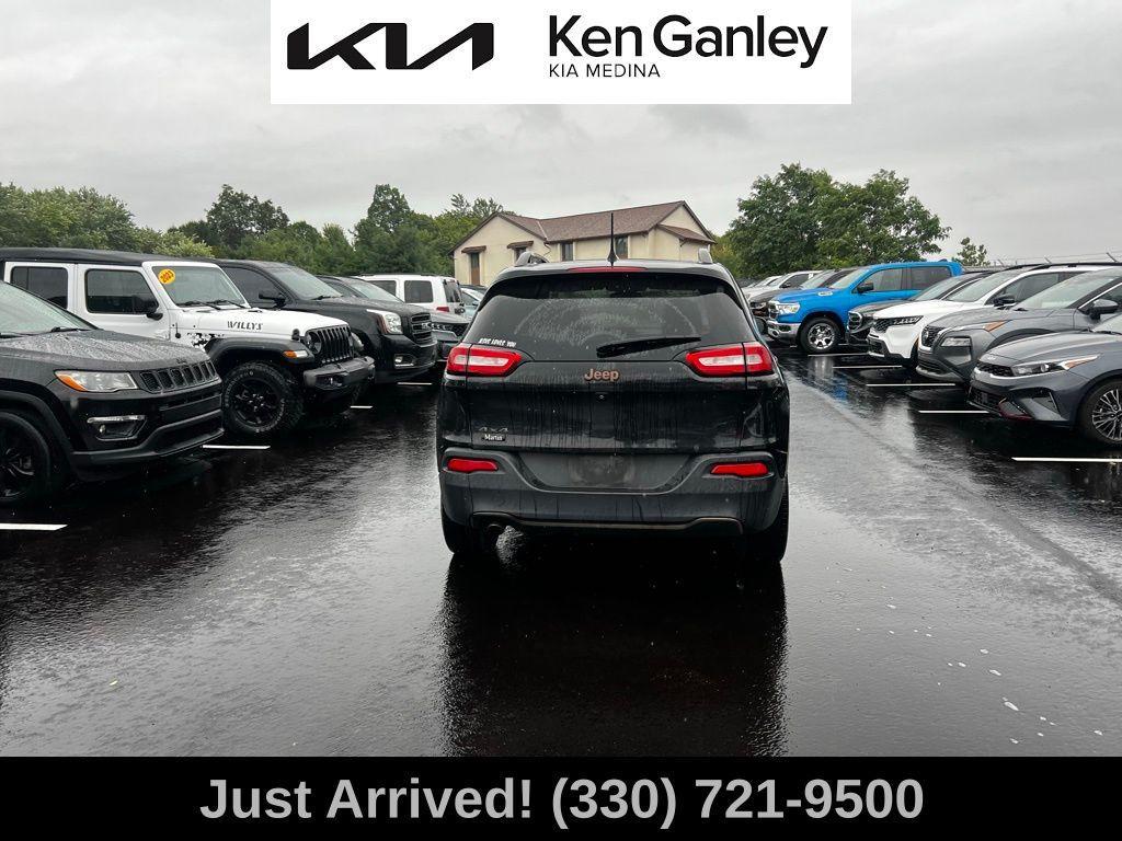 used 2016 Jeep Cherokee car, priced at $9,543