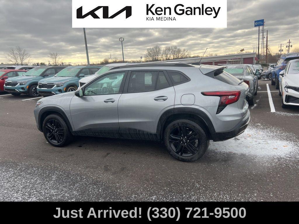 used 2025 Chevrolet Trax car, priced at $23,732