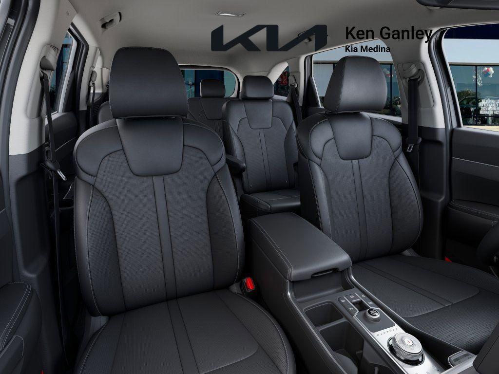 new 2025 Kia Sorento Hybrid car, priced at $37,330