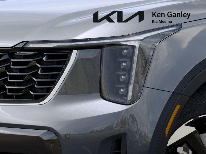 new 2025 Kia Sorento Hybrid car, priced at $37,330